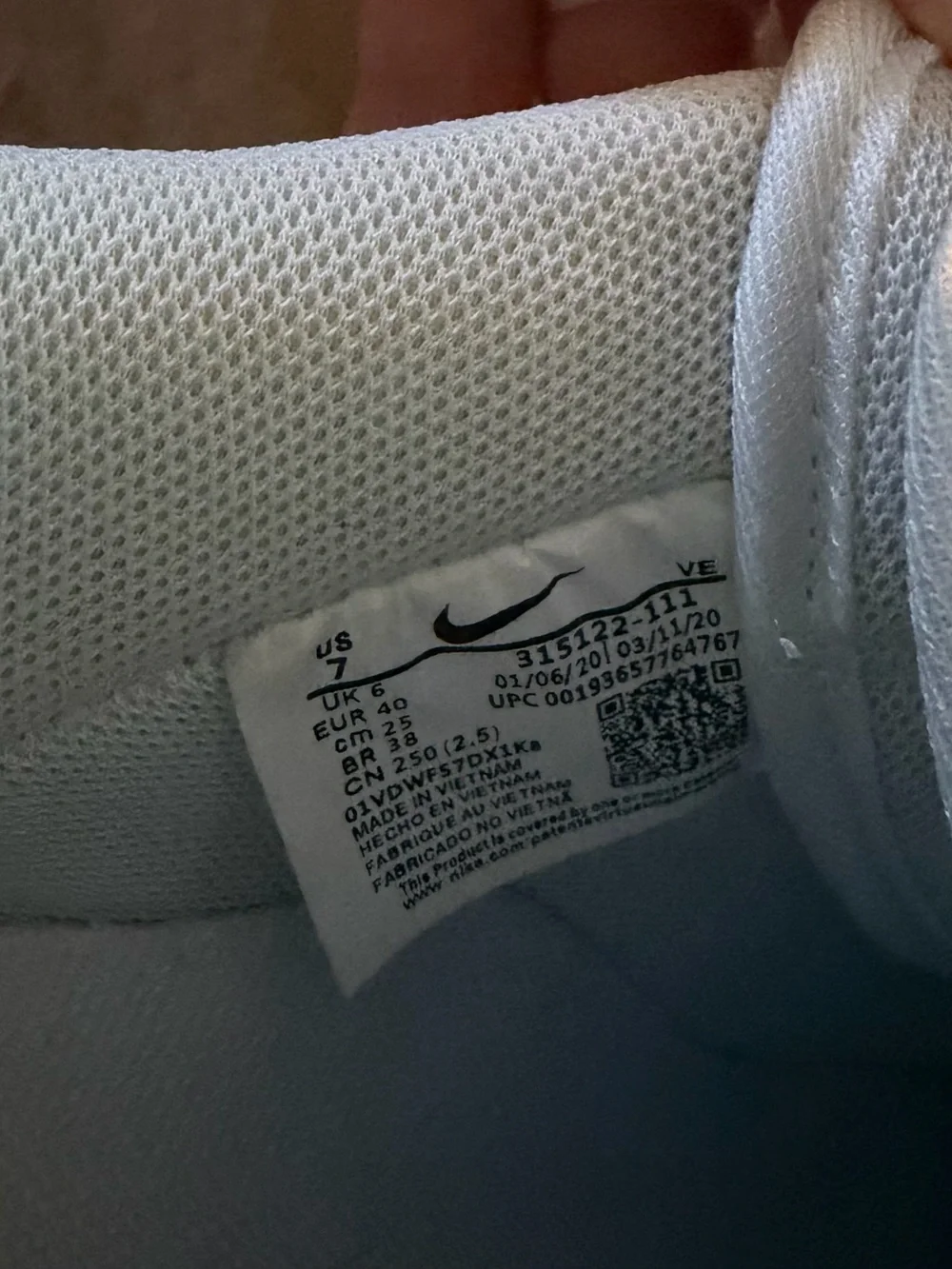 Nike Air Force 1 Low Triple White' (2020 Release)